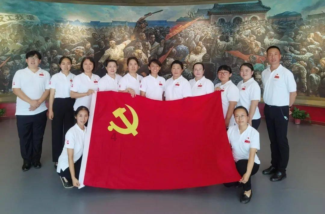 《大江大河之岁月如歌》练练化身最带感美强狠，前后反差堪比医美